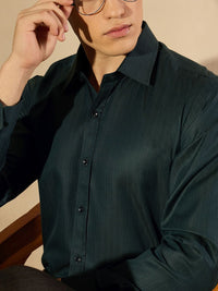 DENNISON Men Smart Spread Collar Textured Party Shirt
