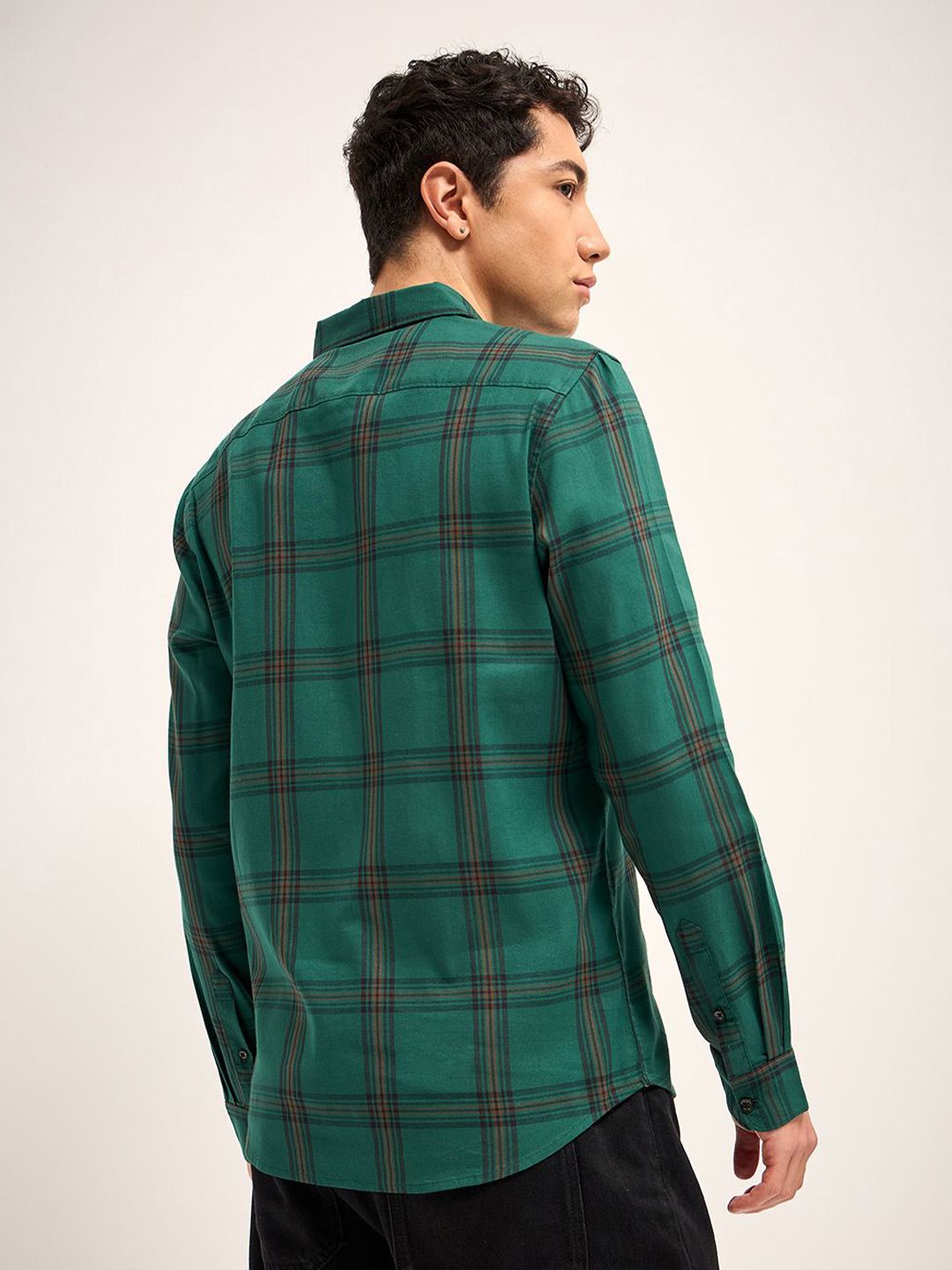THE BEAR HOUSE Men Button-Down Collar Checked Cotton Slim Fit Casual Shirt