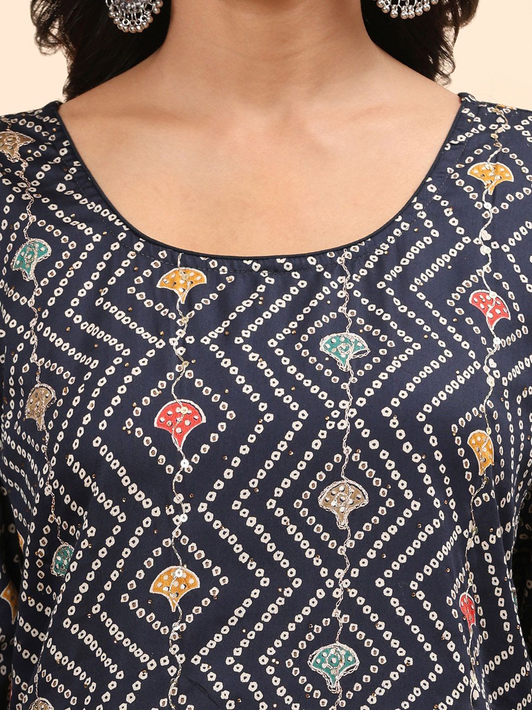 Mamicha Women Bandhani Printed Regular Pure Cotton Kurti with Palazzos & With Dupatta