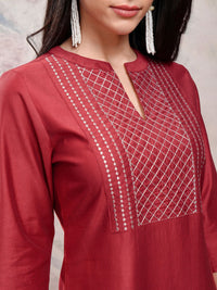 Vishudh Red Floral Woven Design Three-Quarter Sleeves Zari Kurta