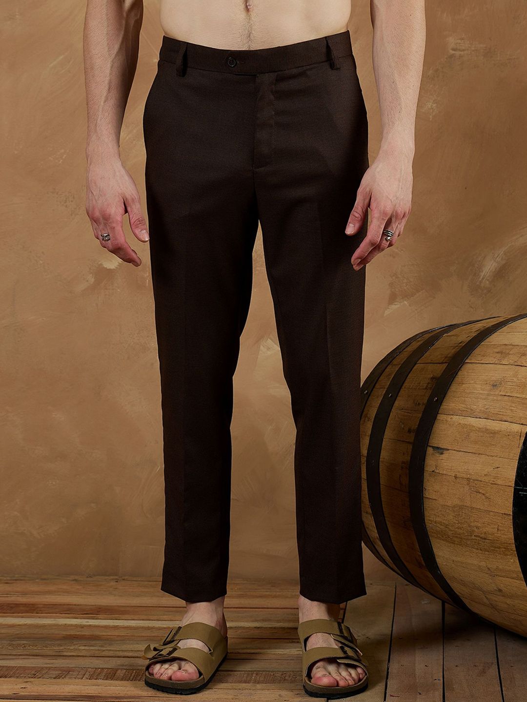 DENNISON Men Textured Smart Tapered Fit Easy Wash Trousers