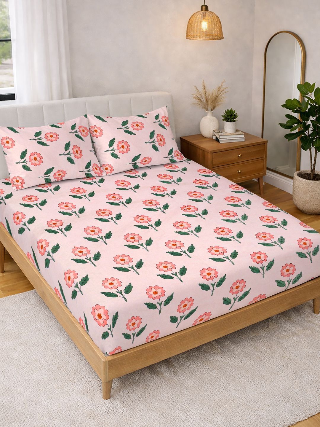 KLOTTHE Pink & Green Printed 300 TC Double Bedsheet With 2 Pillow Covers- 2.5 m x 2.25 m