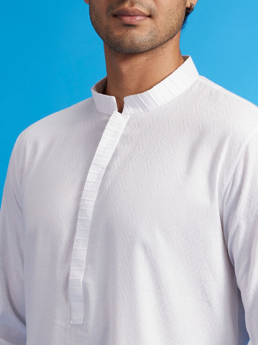 Diwas by Manyavar Geometric Woven Design Mandarin Collar Cotton Straight Kurta
