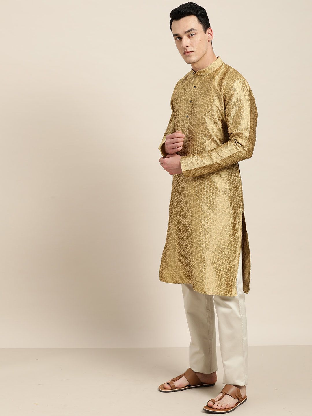 SOJANYA Men Golden Woven Design Straight Kurta