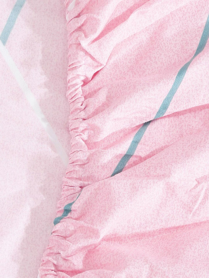 KLOTTHE Pink Geometric Cotton 300 TC Dilengkapi Cadar King Halus dengan 2 Sarung Bantal-98 x 87 inci