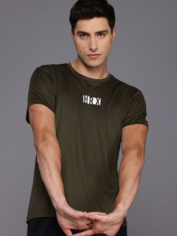 HRX oleh Hrithik Roshan mencetak t-shirt latihan cepat kering