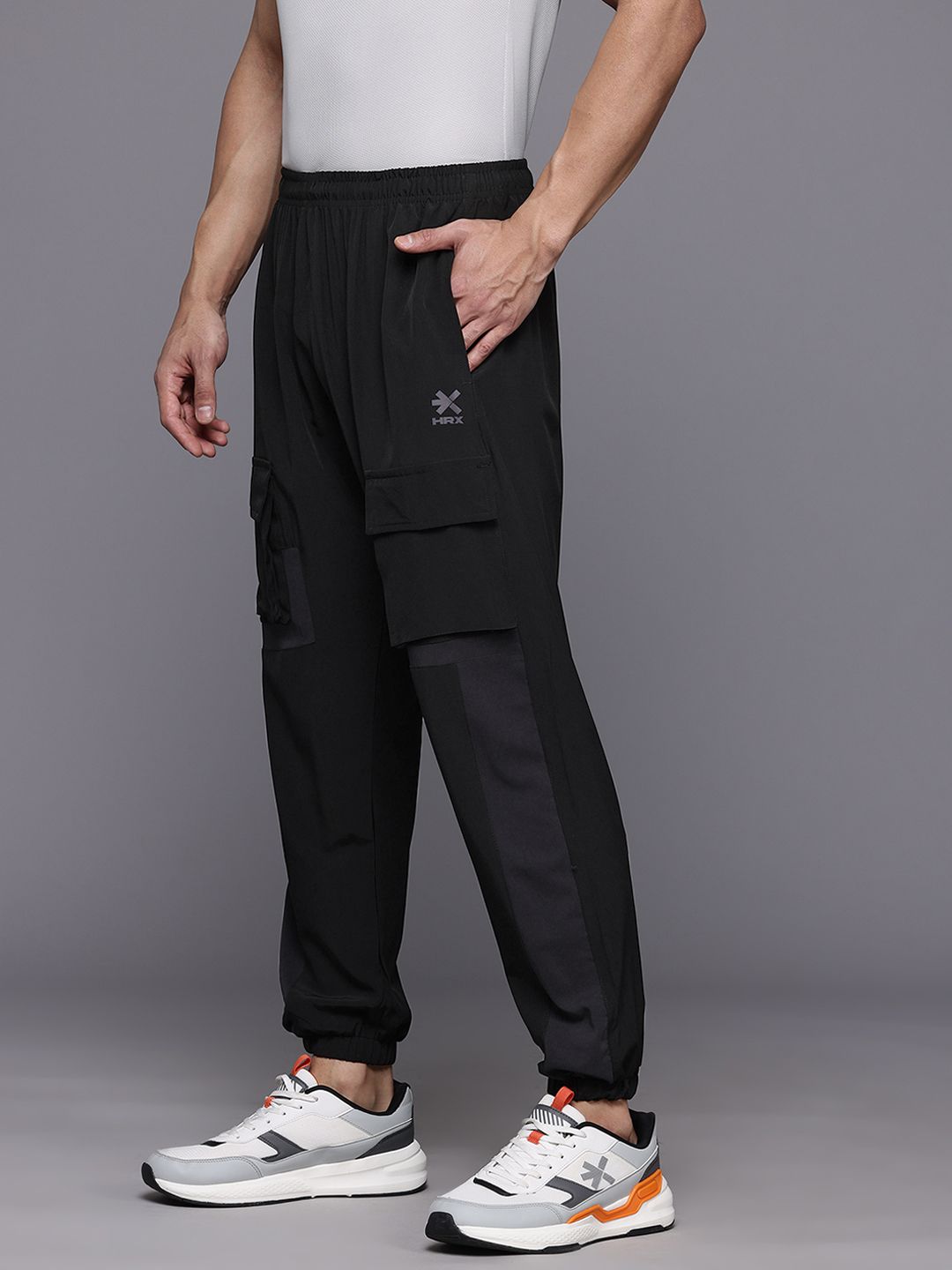 HRX by Hrithik Roshan Men Lifestyle Cargo-Style Joggers