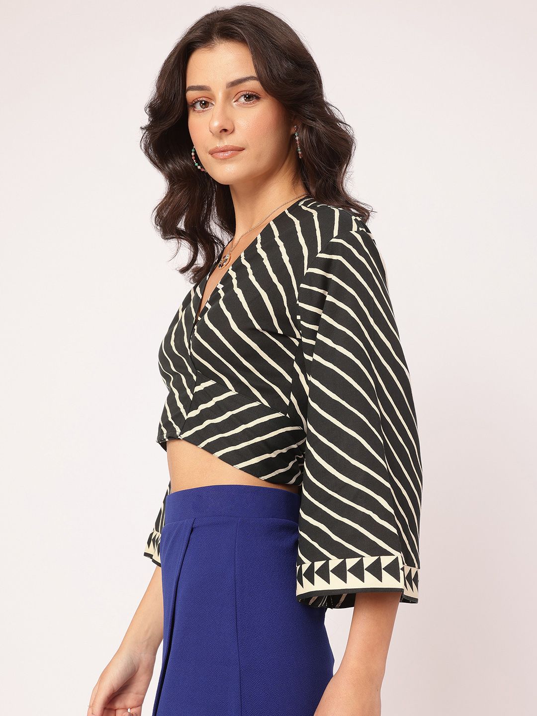 DressBerry Fashionable Flows Striped Wrap Top