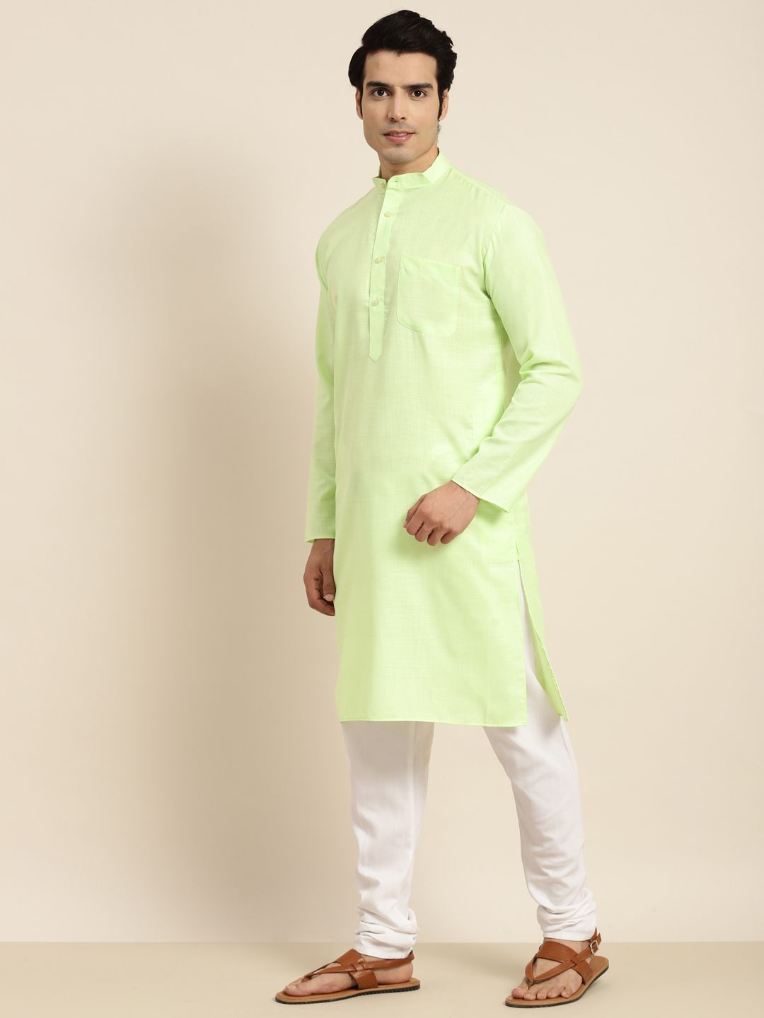 Anug by SOJANYA Men Green Band Collar Kurta