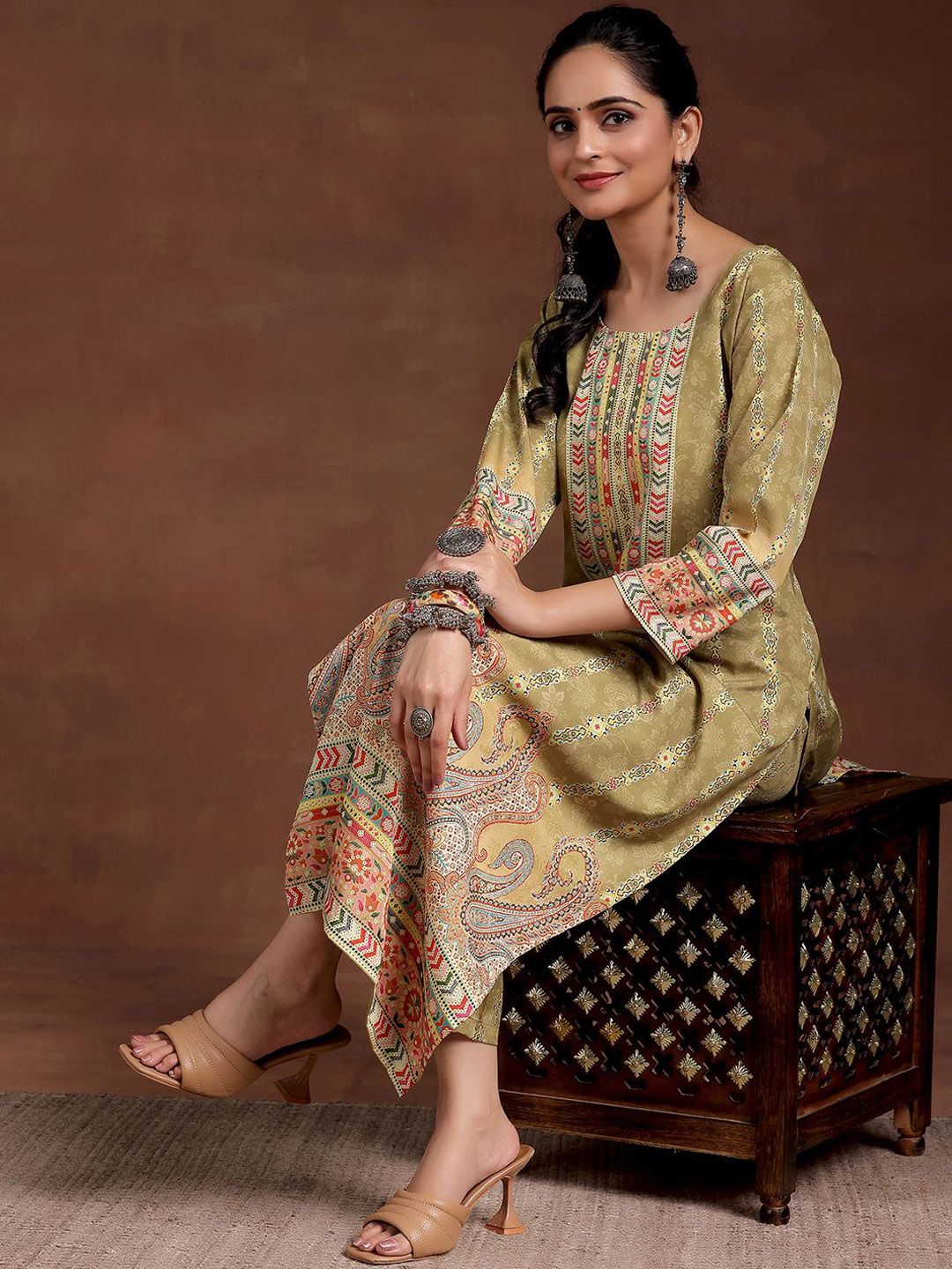 Libas Ethnic Motifs Printed Round Neck Straight Kurta
