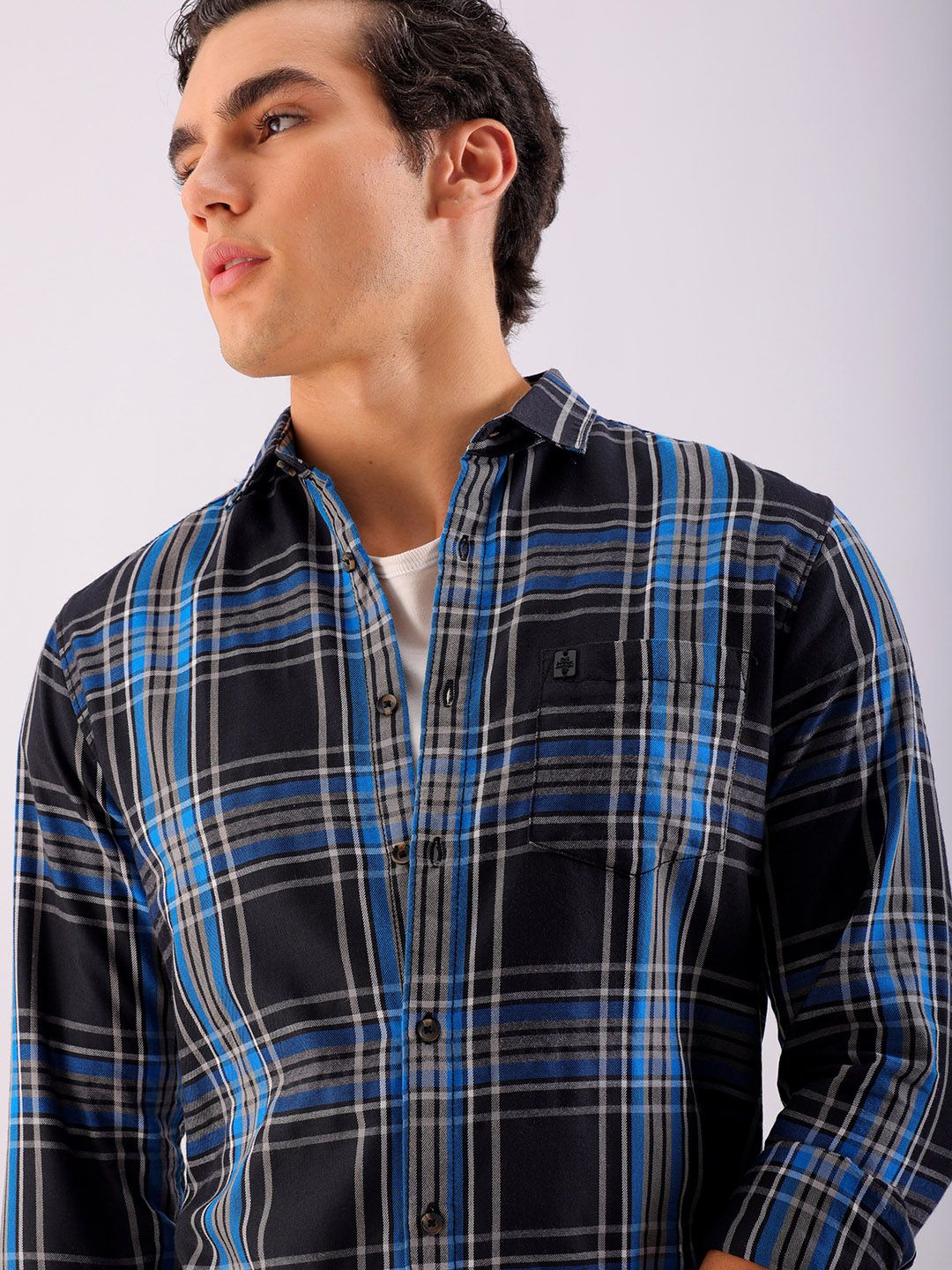 The Indian Garage Co Men Black & Blue Checked Pure Cotton Casual Shirt