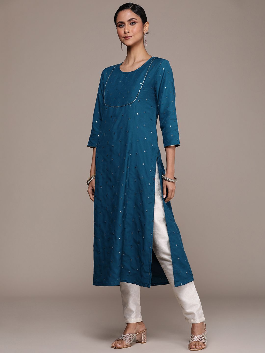 House of Pataudi Embellished Sequined Straight Jashn Kurta