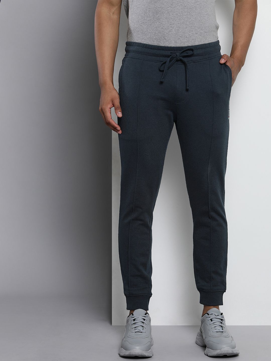 The Indian Garage Co Men Navy Blue Solid Straight Fit Joggers