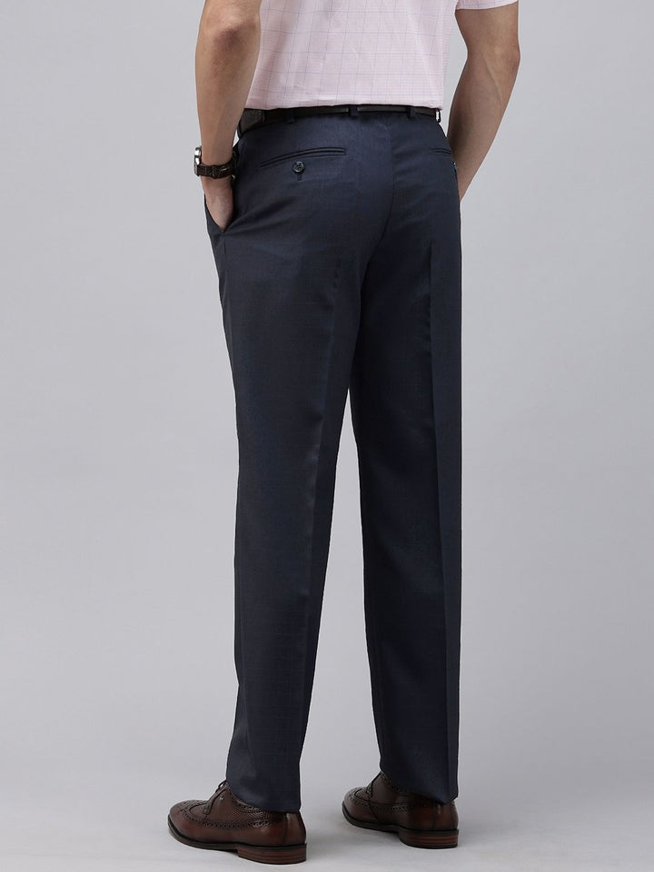 Park Avenue Men Checked Formal Trousers