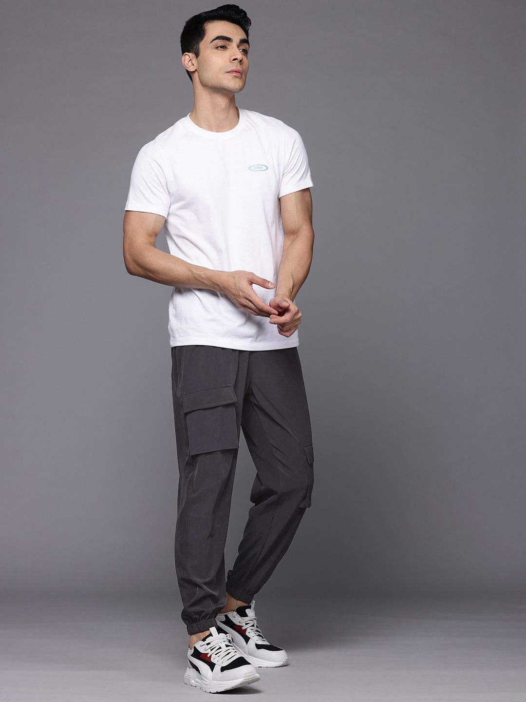 HRX by Hrithik Roshan Men Mid-Rise Cargo Style Lifestyle Joggers