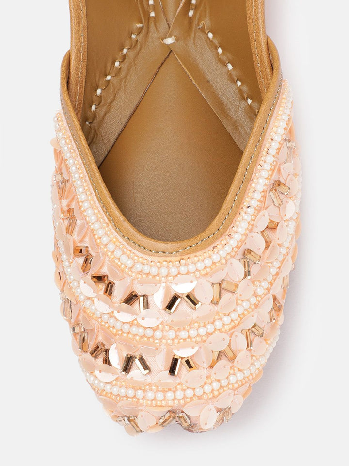 House of Pataudi Women Embellished Mojaris