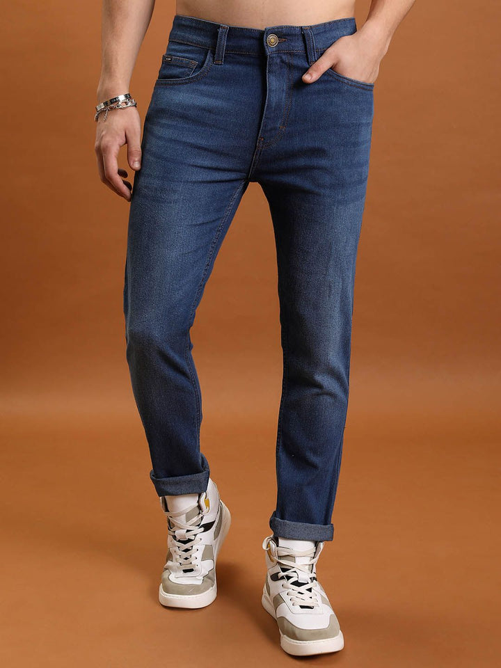 HIGHLANDER Men Slim Fit Mid-Rise Light Fade Clean Look Stretchable Jeans