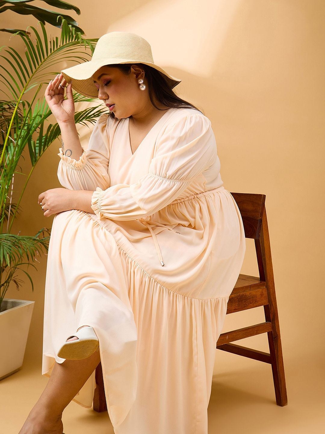 SASSAFRAS Curve Plus Size V-Neck Puff Sleeves Georgette Fit & Flare Tiered Midi Dress