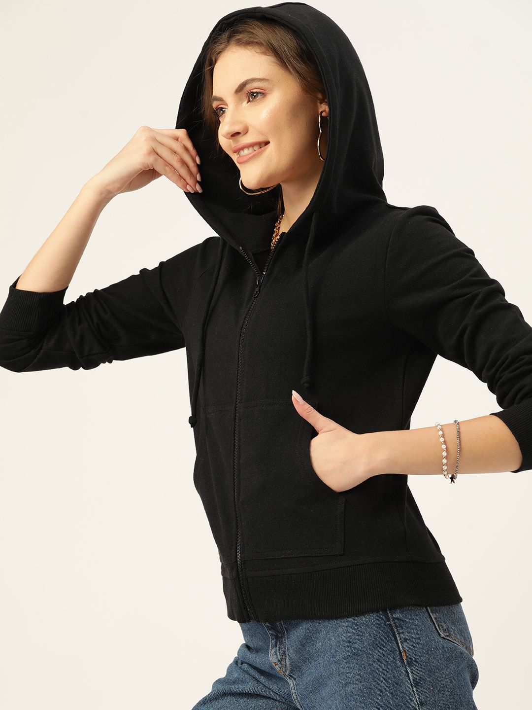 DressBerry Women Black Solid Hooded Sweatshirt