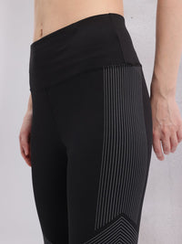HRX by Hrithik Roshan Women Striped Mesh Rapid-Dry Cropped Training Tights