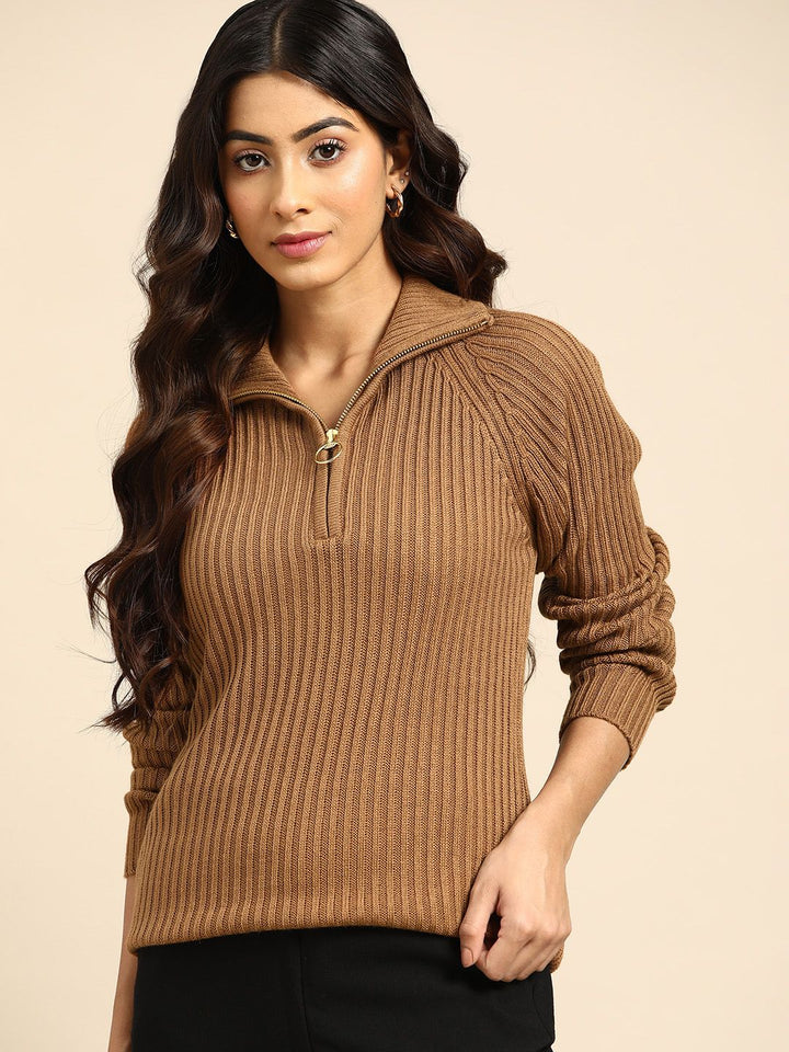 Semua Mengenai Anda Wanita Kabel Brown Knit Pullover