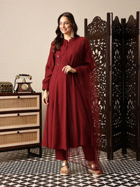 House of Pataudi Paisley Embroidered Sequinned Jashn Kurta with Trousers & With Dupatta