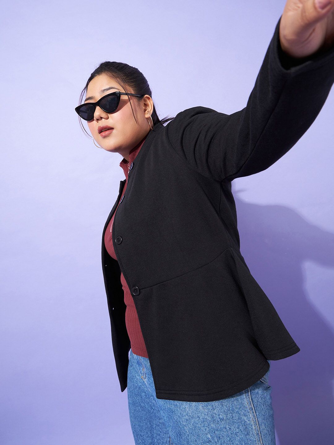SASSAFRAS Curve Plus Size Black Mandarin Collar Tailored Jacket