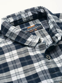 The Indian Garage Co Men Navy Blue & Off-White Checked Cotton Casual Shirt