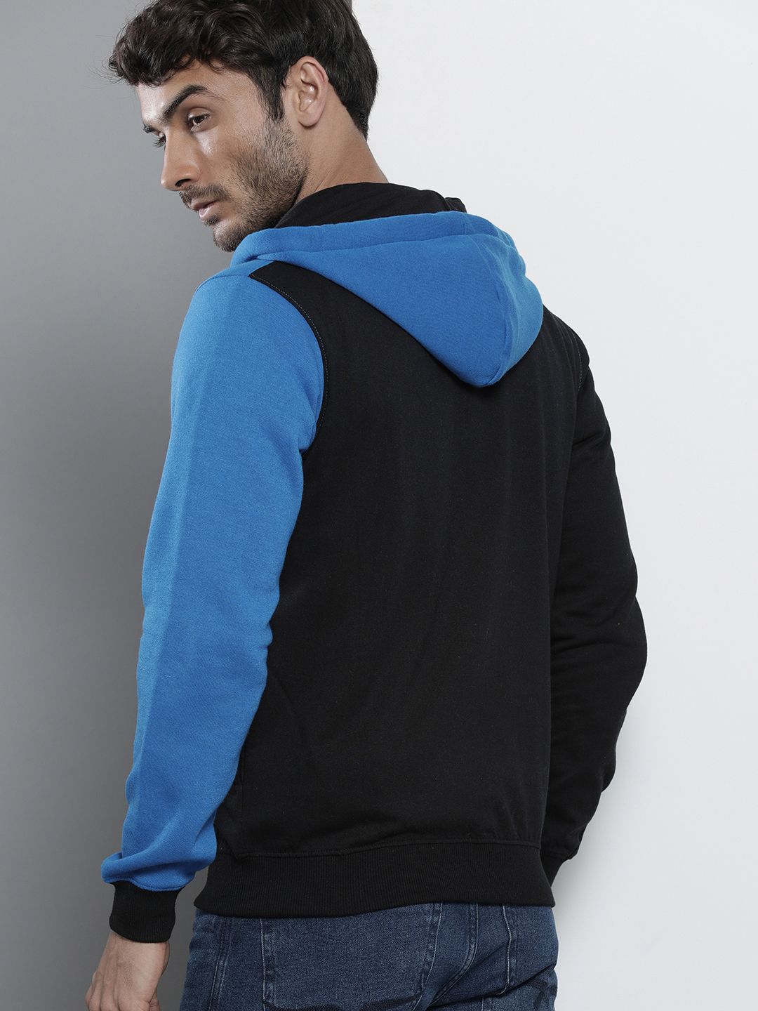 The Indian Garage Co Men Blue Colourblocked Hooded Sweatshirt