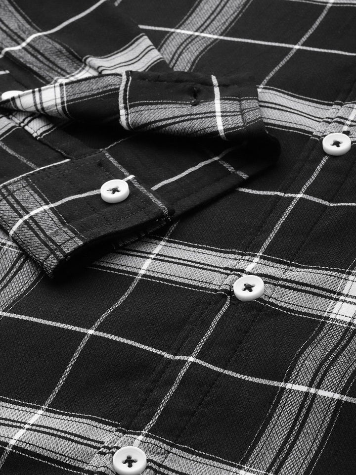 The Indian Garage Co Men Checked Casual Shirt