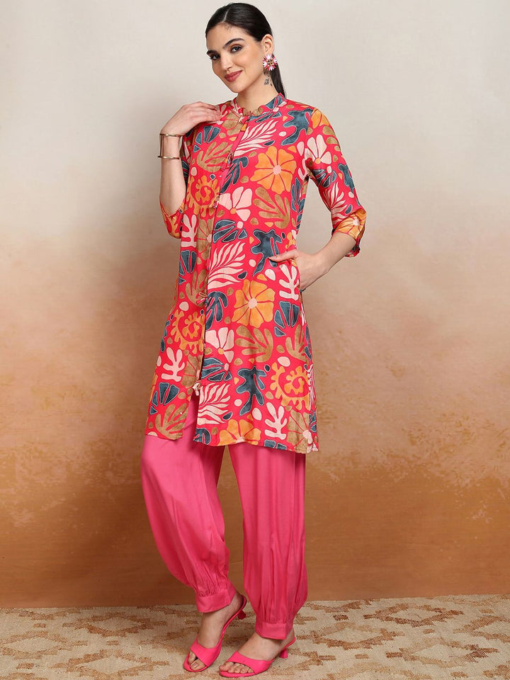 Vishudh Women Printed Crop Top & Pant with Jacket Co-Ord Set