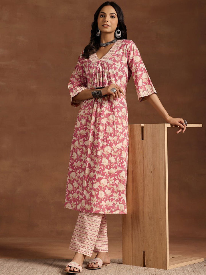 Libas Women Floral Printed Pleated Pure Cotton Kurta with Trousers