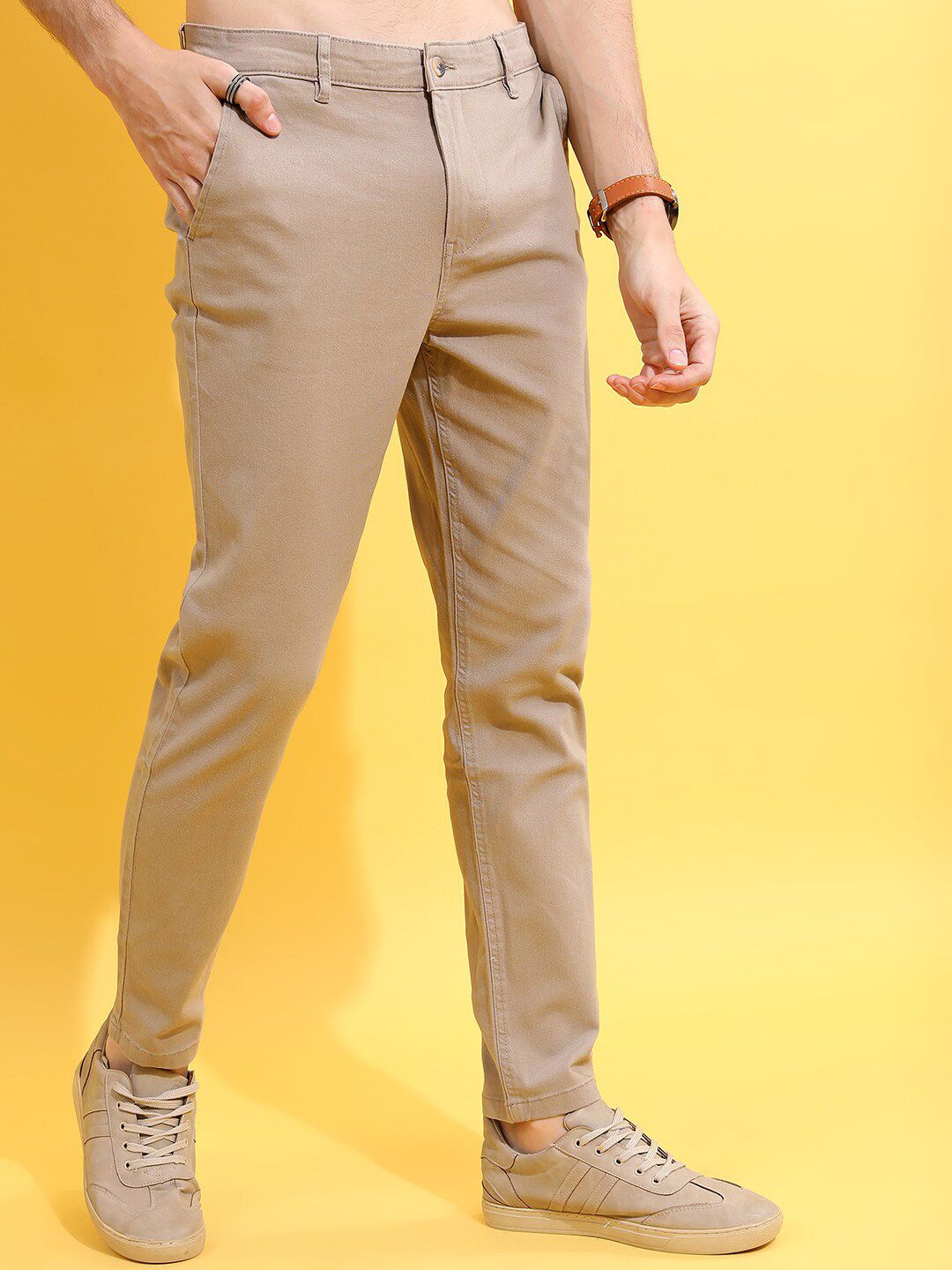HIGHLANDER Men Camel Brown Tapered Fit Chinos Trousers