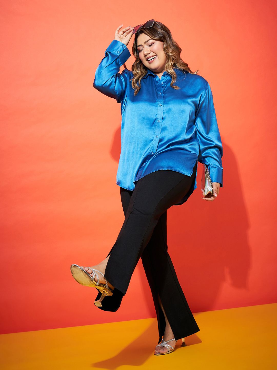 SASSAFRAS Curve Blue Comfort Spread Collar Opaque Satin Casual Shirt
