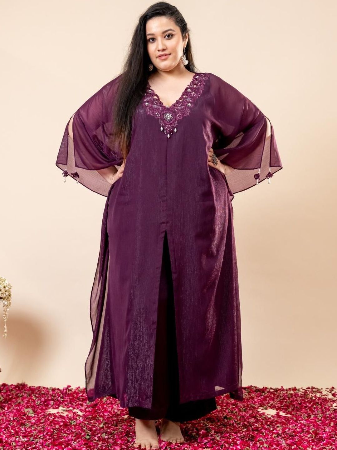 Set Kaftan & Seluar Co-Ords Sulam Mamicha Mehfil V-Neck