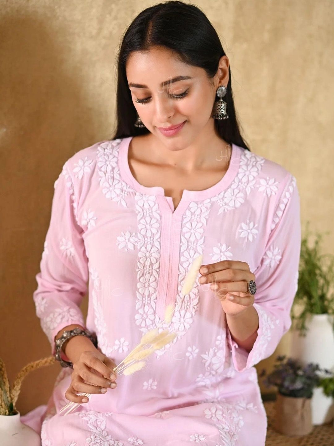 Rumah Wanita Chikankari Sulam Kurta Chikankari