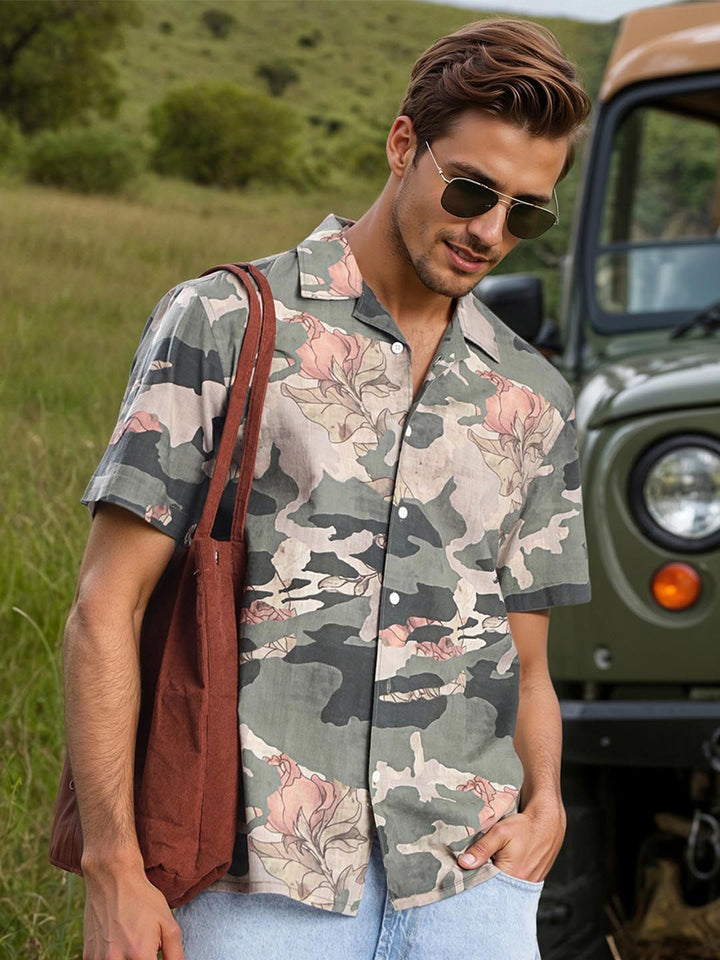 Bene Kleed Men Printed Cuban Collar Short Sleeves Relaxed Fit Casual Shirt
