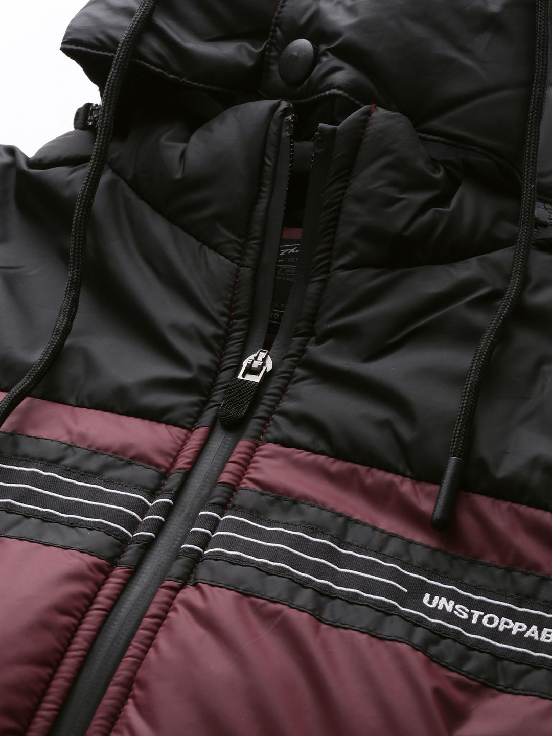 The Indian Garage Co Men Colourblock Zip-Front Hooded Puffer Jacket