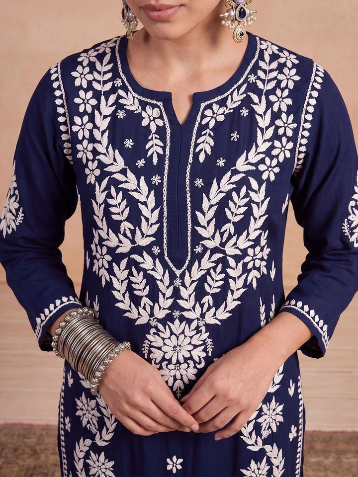 House of Chikankari Women Floral Embroidered Regular Chikankari Kurta with Palazzos