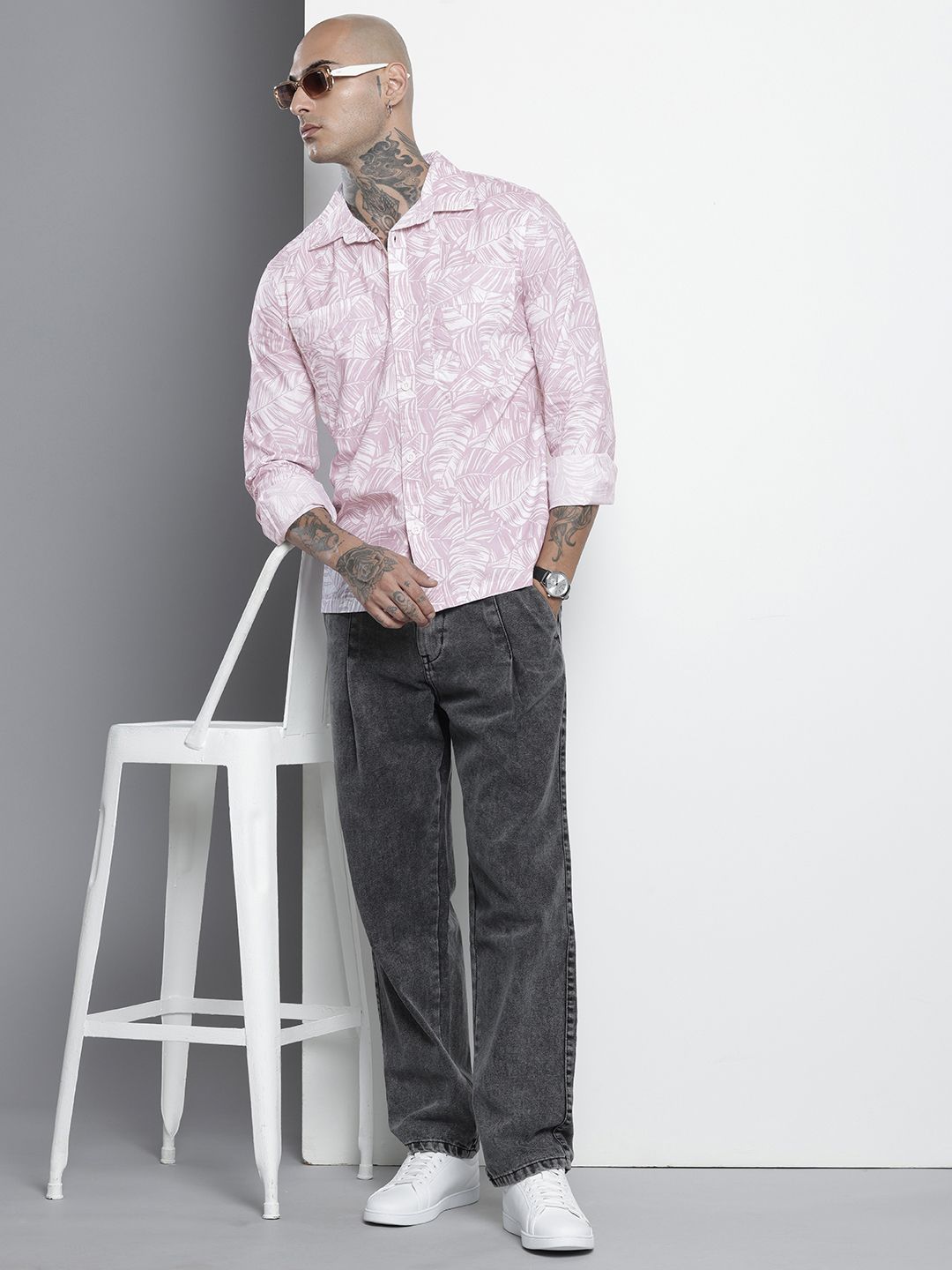 The Indian Garage Co Abstract Printed Pure Cotton Casual Shirt