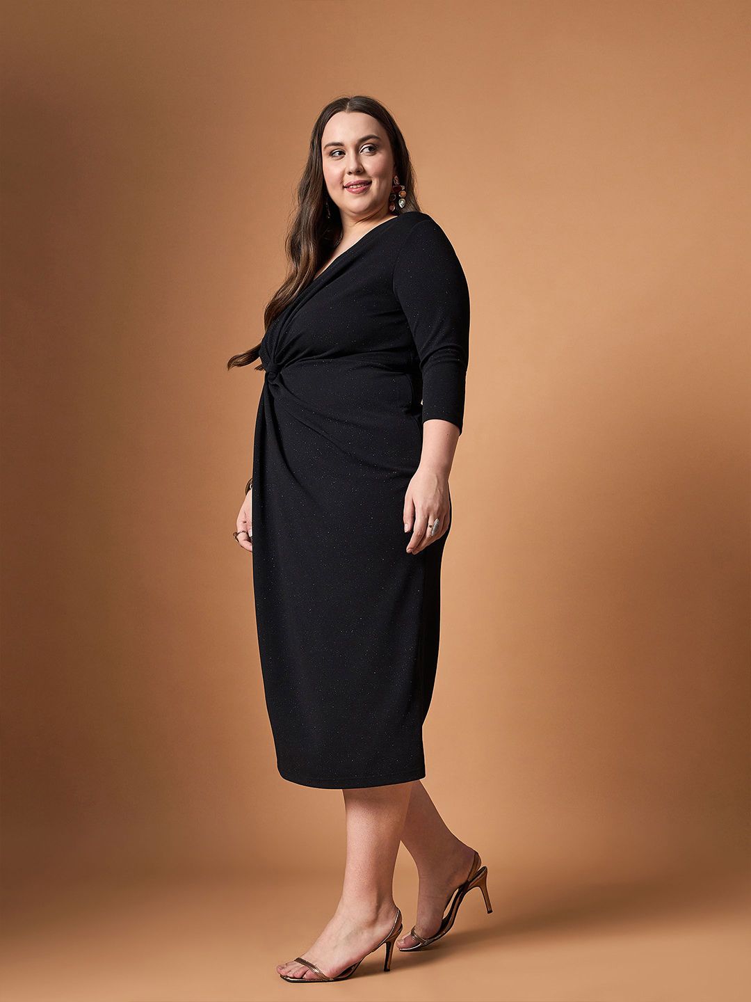 SASSAFRAS Curve Midi Dress