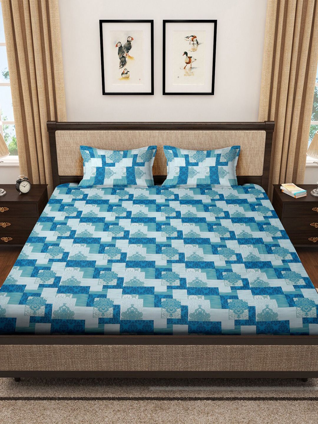 KLOTTHE Blue Geometric Cotton 400 TC Super King Bedsheet With 2 Pillow Covers