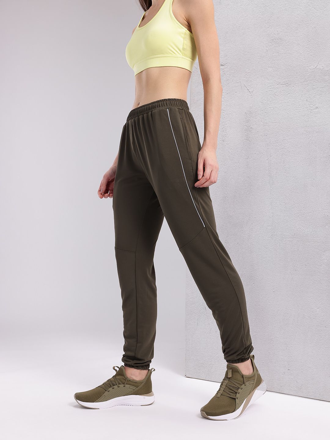 HRX by Hrithik Roshan Women Couple Collection Rapid-Dry Training Jogger Track Pants