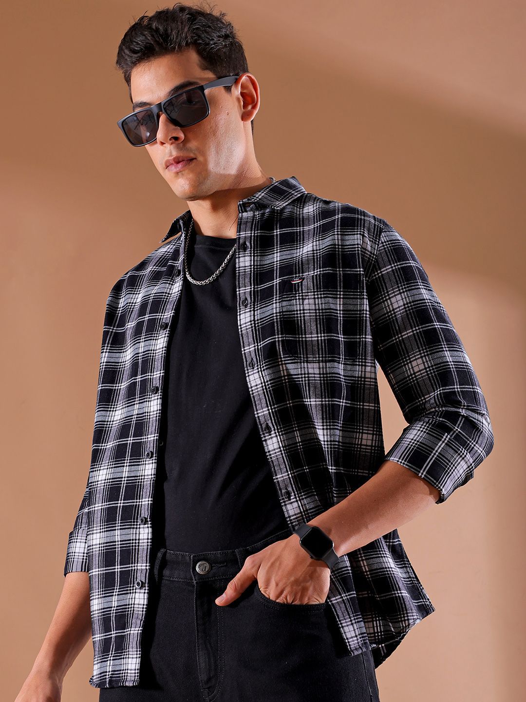 The Indian Garage Co Men Slim Fit Buffalo Checks Opaque Checked Casual Shirt