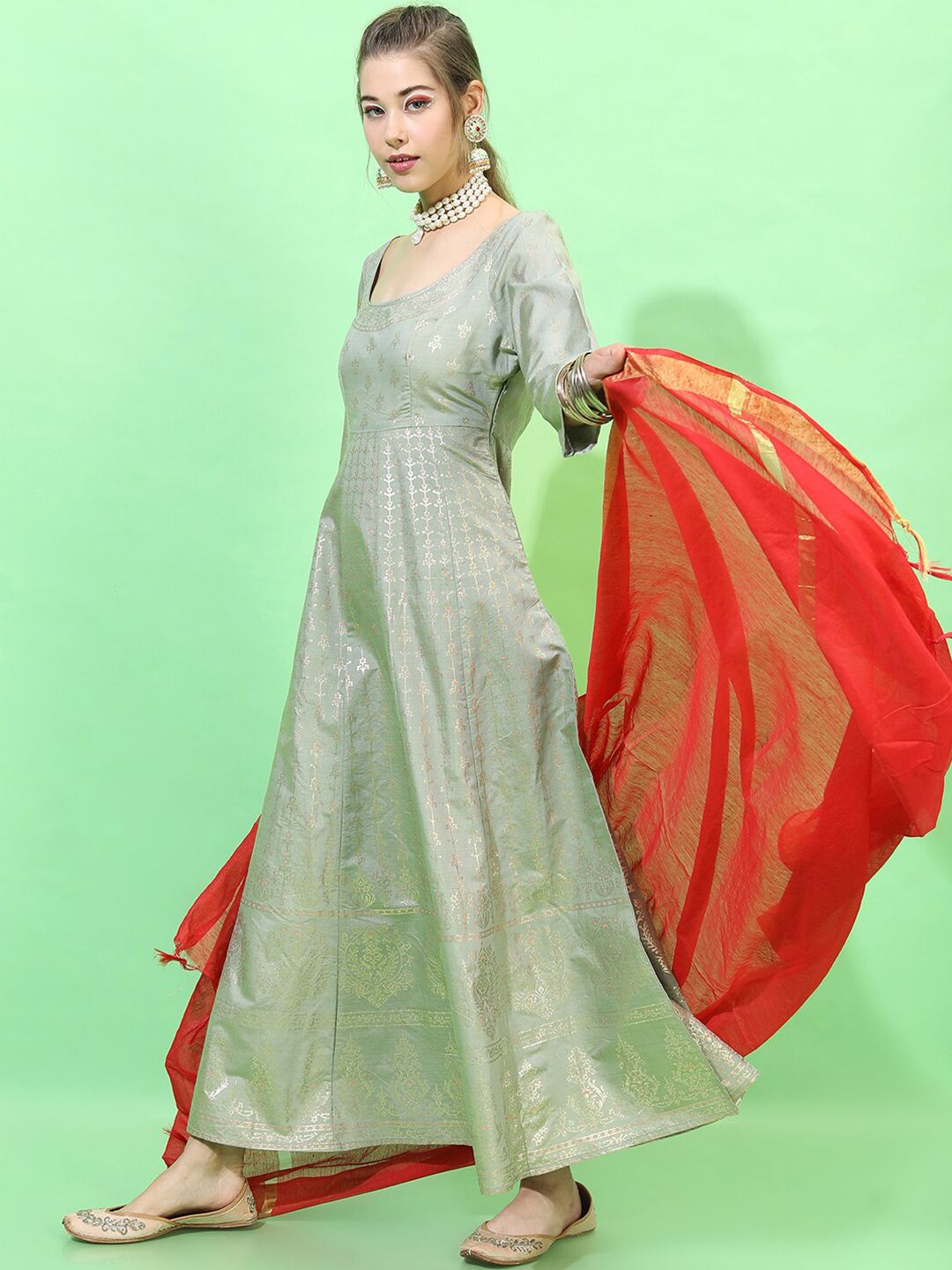 Vishudh Women Green Ethnic Maxi Dress