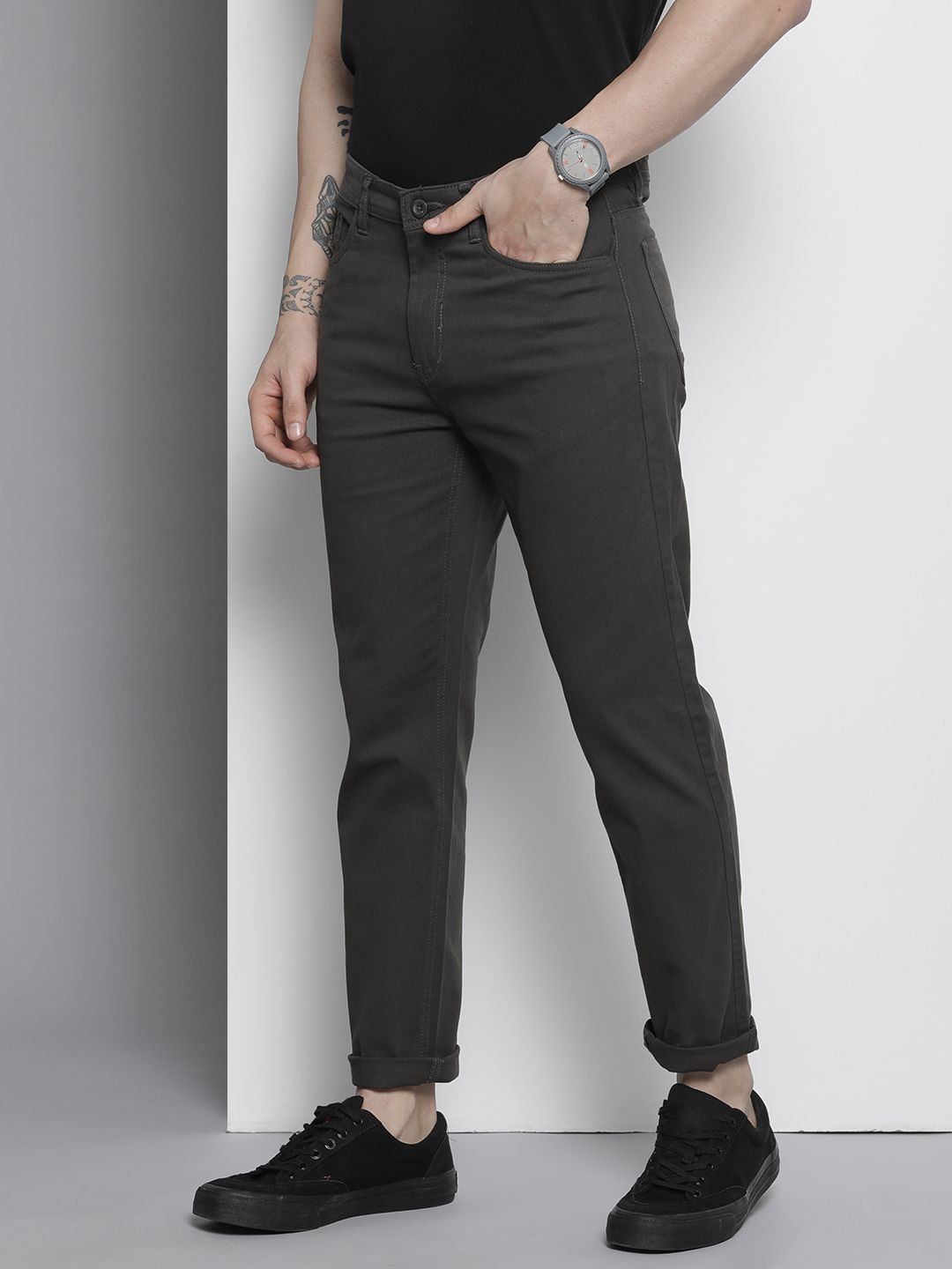 The Indian Garage Co Men Black Slim Fit Chinos