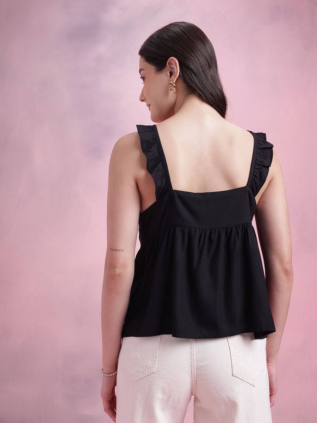 DressBerry Bow Front Ruffles Top