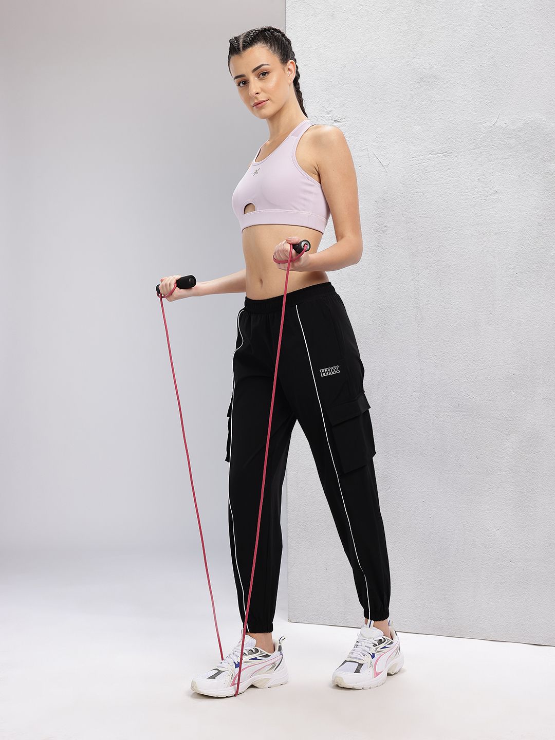 HRX by Hrithik Roshan Women Piping Detail Cargo-Style Training Joggers