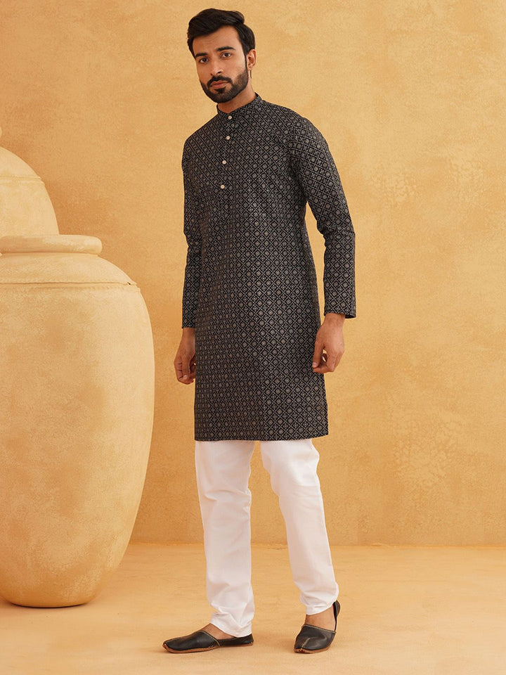 SOJANYA Ethnic Motifs Foil Printed Regular Kurta With Churidar
