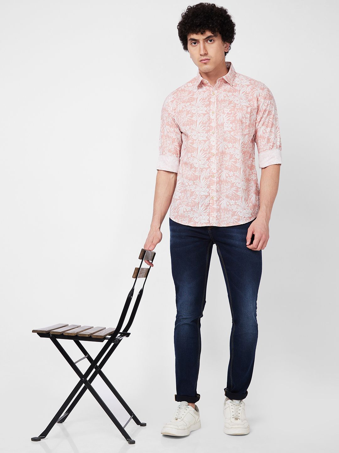 SPYKAR Floral Printed Spread Collar Cotton Casual Shirt